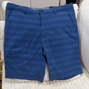 Greg Norman Blue Tech Golf Shorts Men’s 36 Performance Stretch Moisture Wicking
